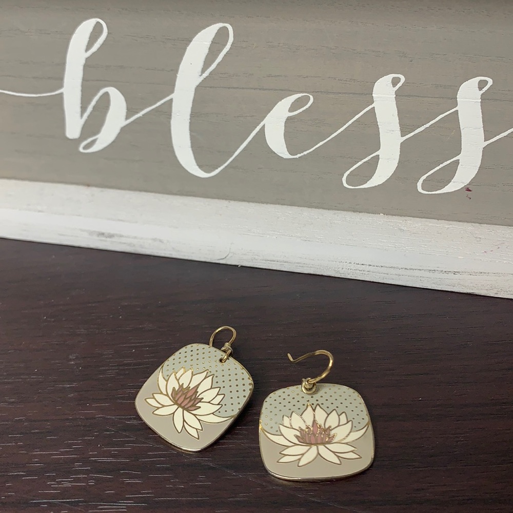 Laurel Burch “Nile Lily” Earrings -1980s Vintage